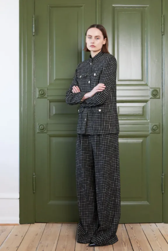 angela_checked_boucl_pant_4.webp Stella Nova Angela Checked Bouclé Pants - Black/White | Trousers And Playsuits