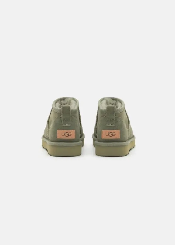 class_ultra_mini_boot__sh_3.webp Ugg Class Ultra Mini Boot - Shaded Clover | Ugg
