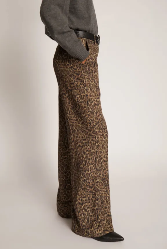 eileen_trousers__brown_4.webp Munthe Eileen Trousers - Brown | Trousers And Playsuits