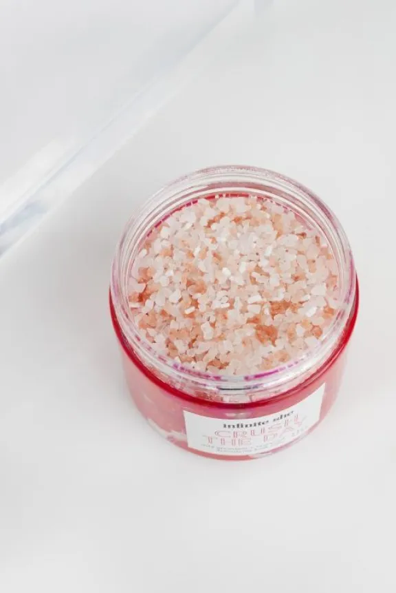 Infinite She Fearless Detoxifying Bath Salts | Infinite She