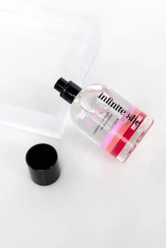 fearless_eau_de_parfum_3.webp Infinite She Fearless Eau De Parfum | Infinite She