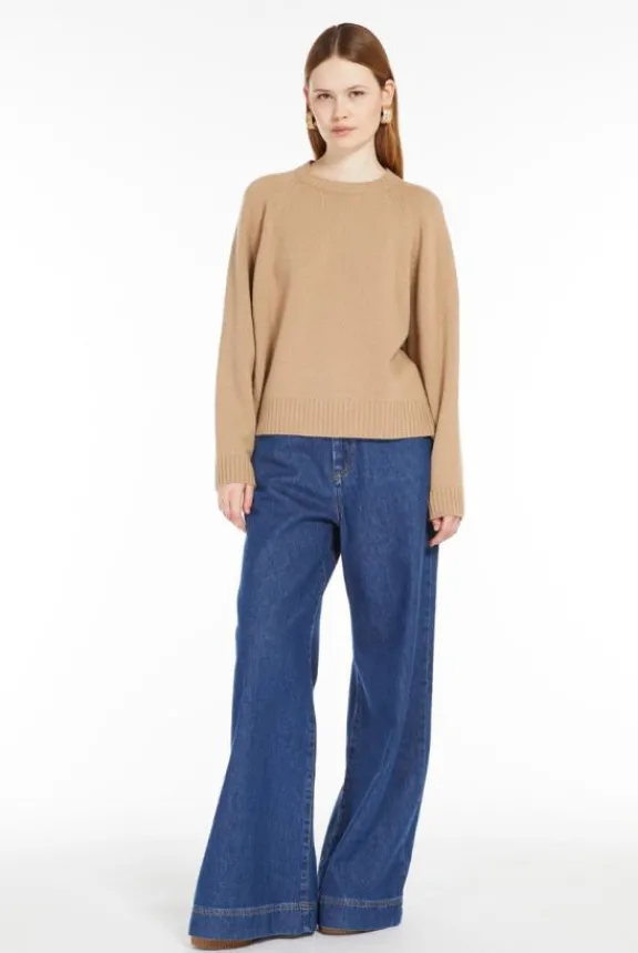 gabbia_relaxed_fit_crew_n_2.webp Weekend MaxMara Gabbia Relaxed Fit Crew Neck Sweater - Camel | Knitwear