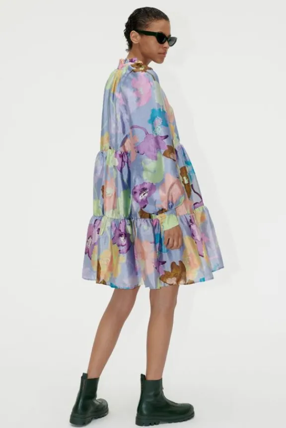 jasmine_dress__filigran_f_6.webp Stine Goya Jasmine Dress - Filigran Flower Blue | Dresses