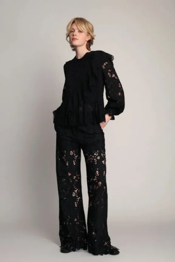 lillith_top__black_4.webp Munthe Lillith Top - Black | Shirts And Tops