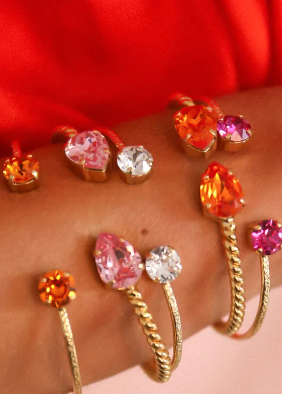 mini_drop_bracelet__goldt_2.webp Caroline Svedbom Mini Drop Bracelet - Gold/Tangerine | Jewellery