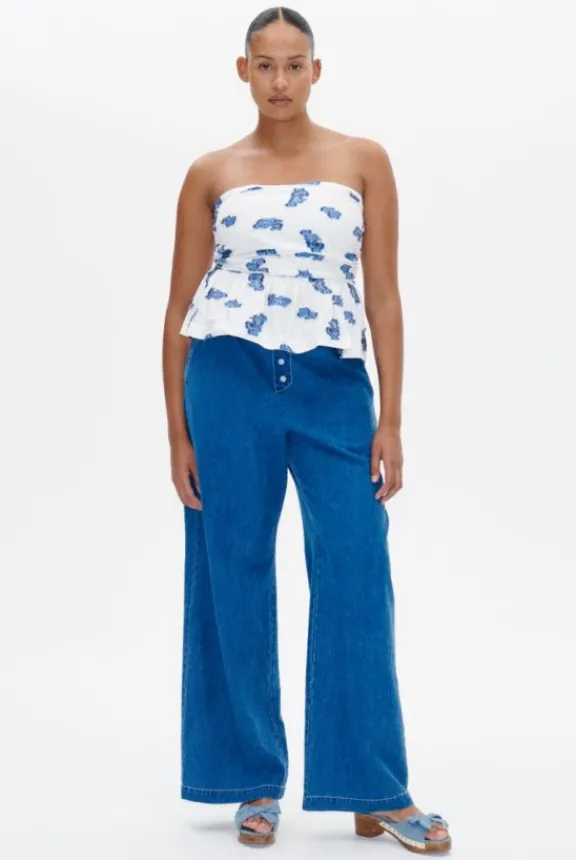noi_jeans__dark_sailor_bl_3.webp Baum Und Pferdgarten Noi Jeans - Dark Sailor Blue | Trousers And Playsuits | Jeans