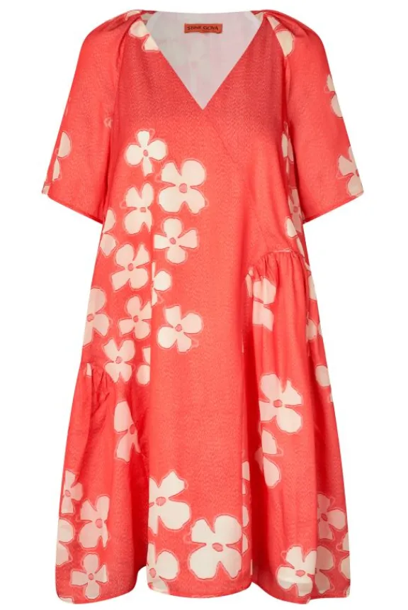 Stine Goya SGCali Dress - Ditzy Poppies | Dresses