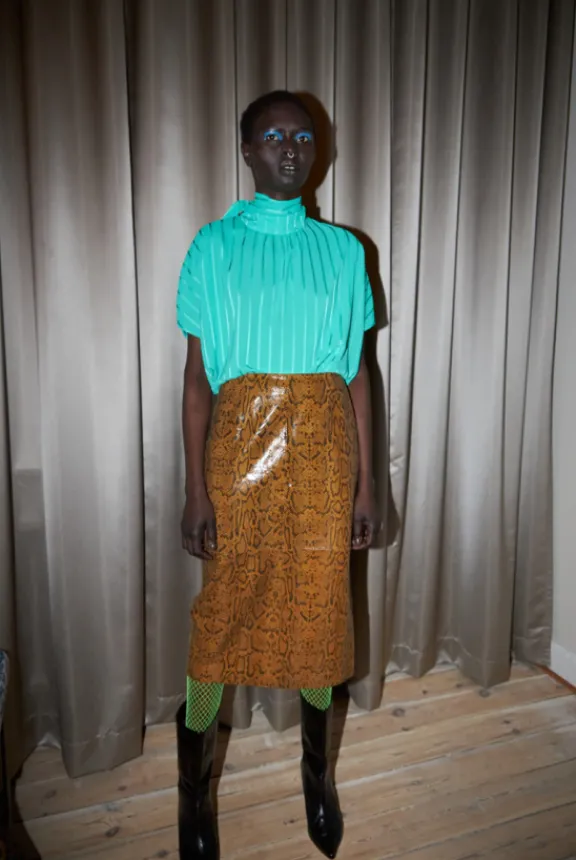 sissa_leather_midi_skirt__2.webp Stella Nova Sissa Leather Midi Skirt - Burned Yellow | Skirts