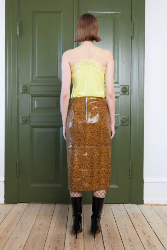 sissa_leather_midi_skirt__5.webp Stella Nova Sissa Leather Midi Skirt - Burned Yellow | Skirts