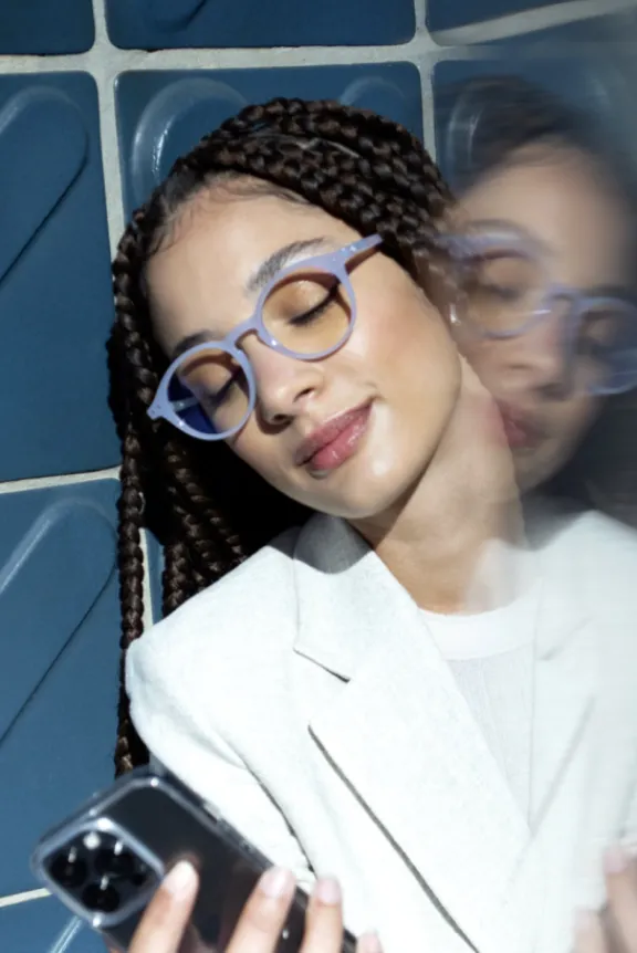 the_iconic_reading_glasse_6-1.webp Izipizi The Iconic Reading Glasses #D - Violet Dawn | Glasses And Sunglasses