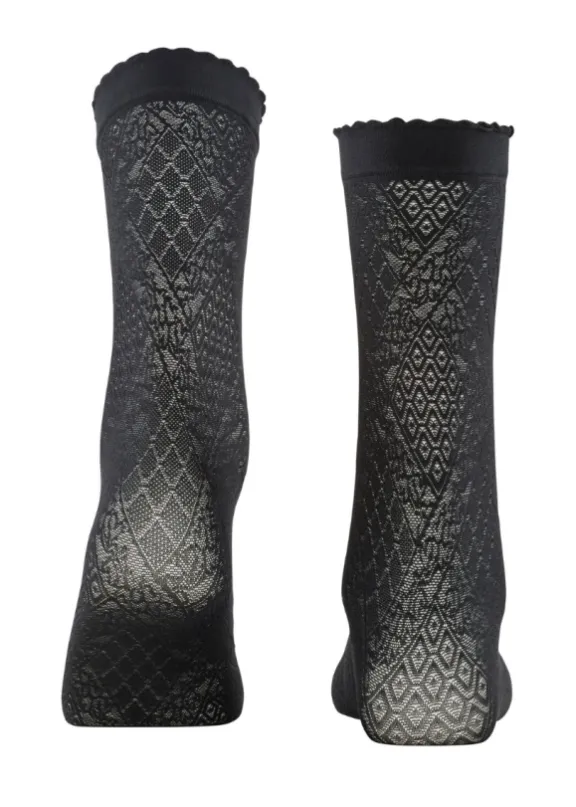 ultra_romantic__den_ankle_4.webp Falke Ultra Romantic 20 Den Anklets - Black | Hosiery