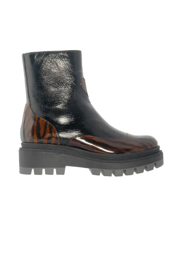 Chie Mihara Whyha Ankle Boots - Black | Chie Mihara